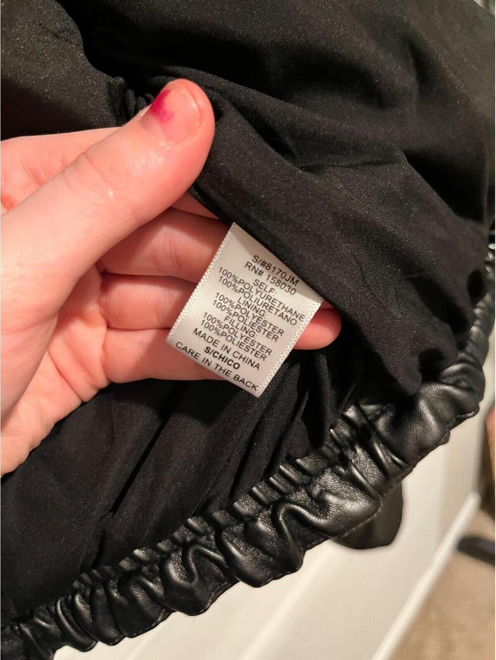 Love Tree Ladies Faux Leather Cropped Puffer Jacket Black Size Womens Small - Picture 11 of 11